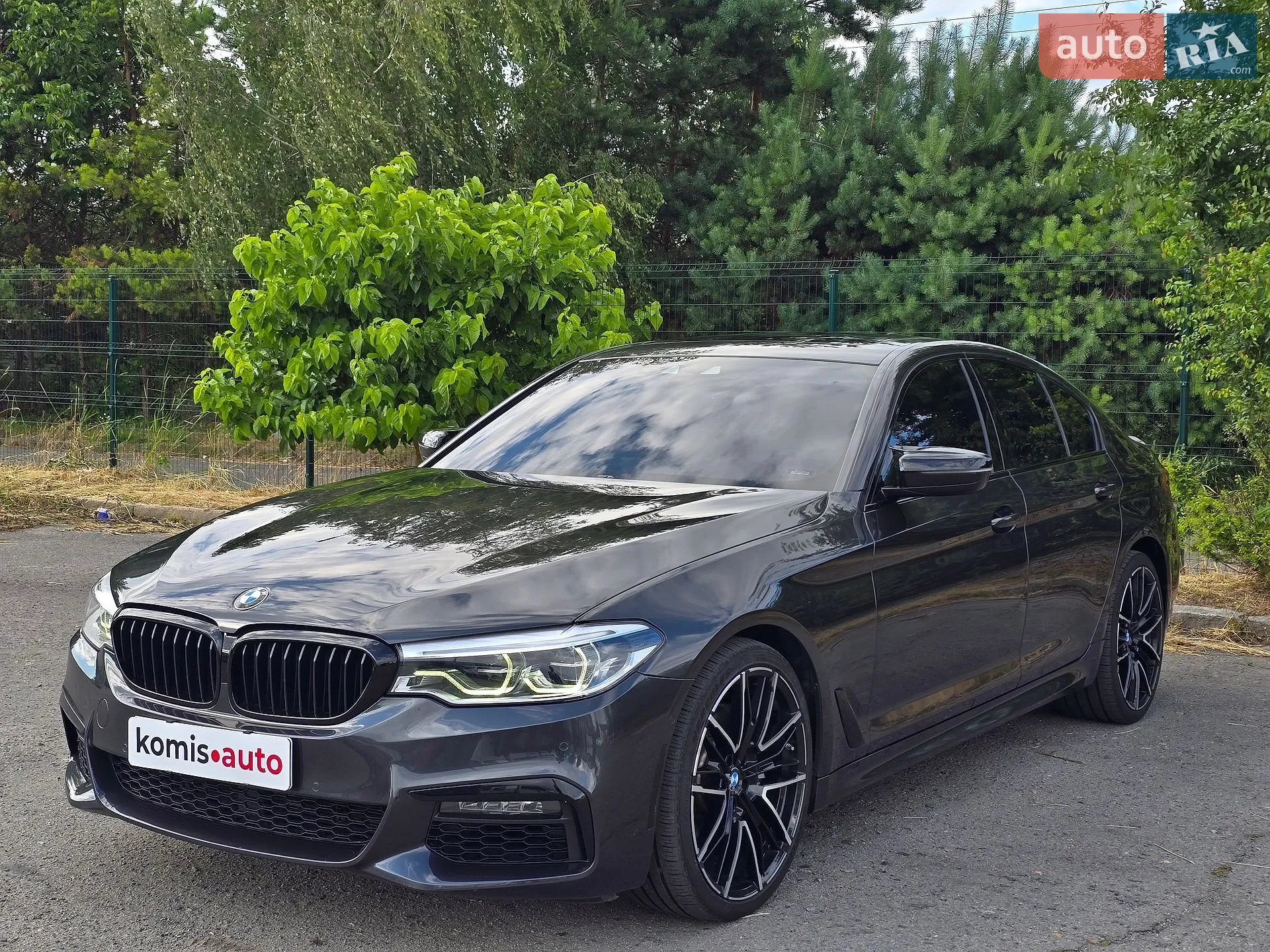 BMW 5 Series, 2019