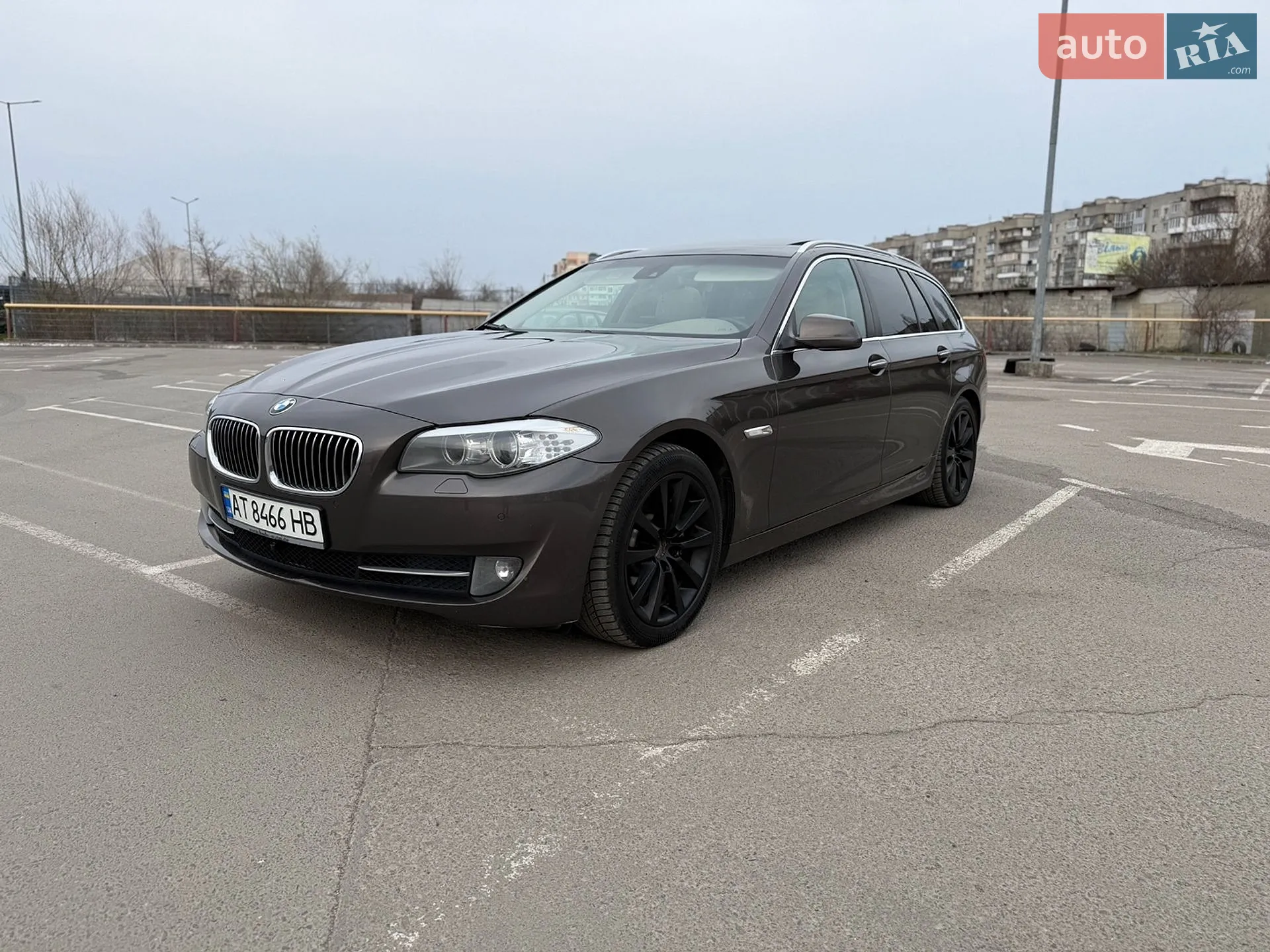 BMW 5 Series, 2011