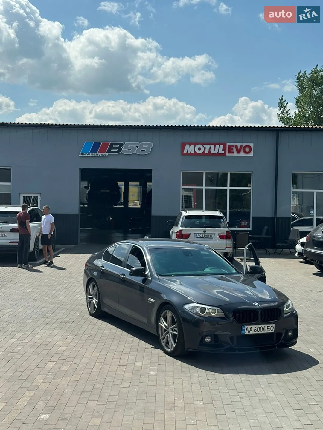 BMW 5 Series, 2012