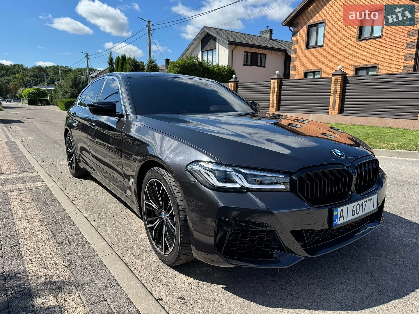 BMW 5 Series, 2019