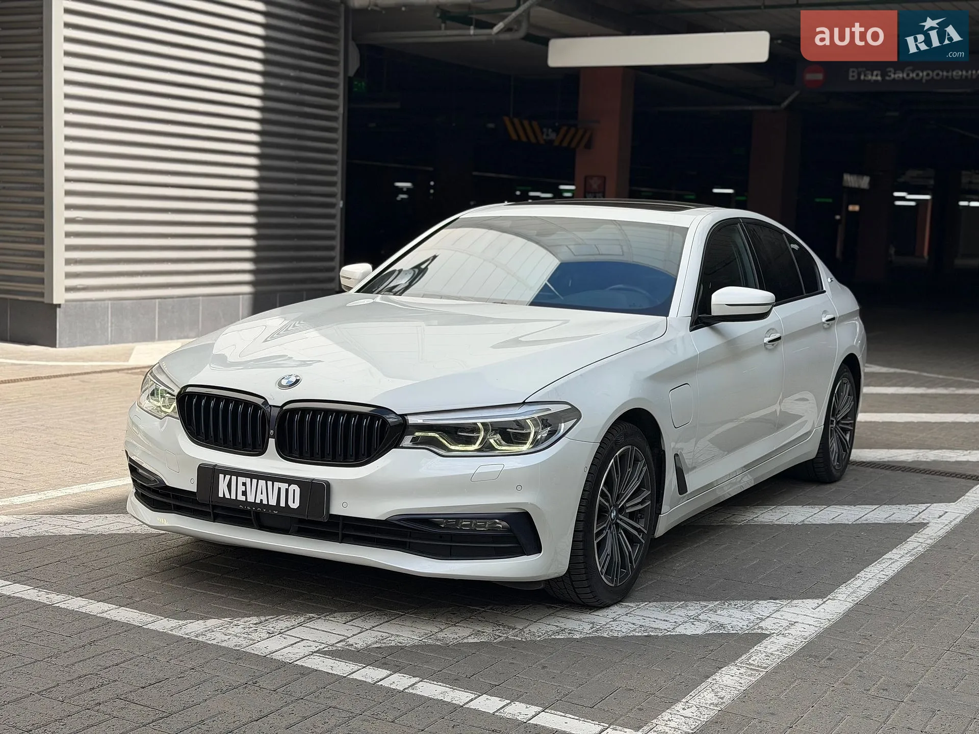 BMW 5 Series, 2018