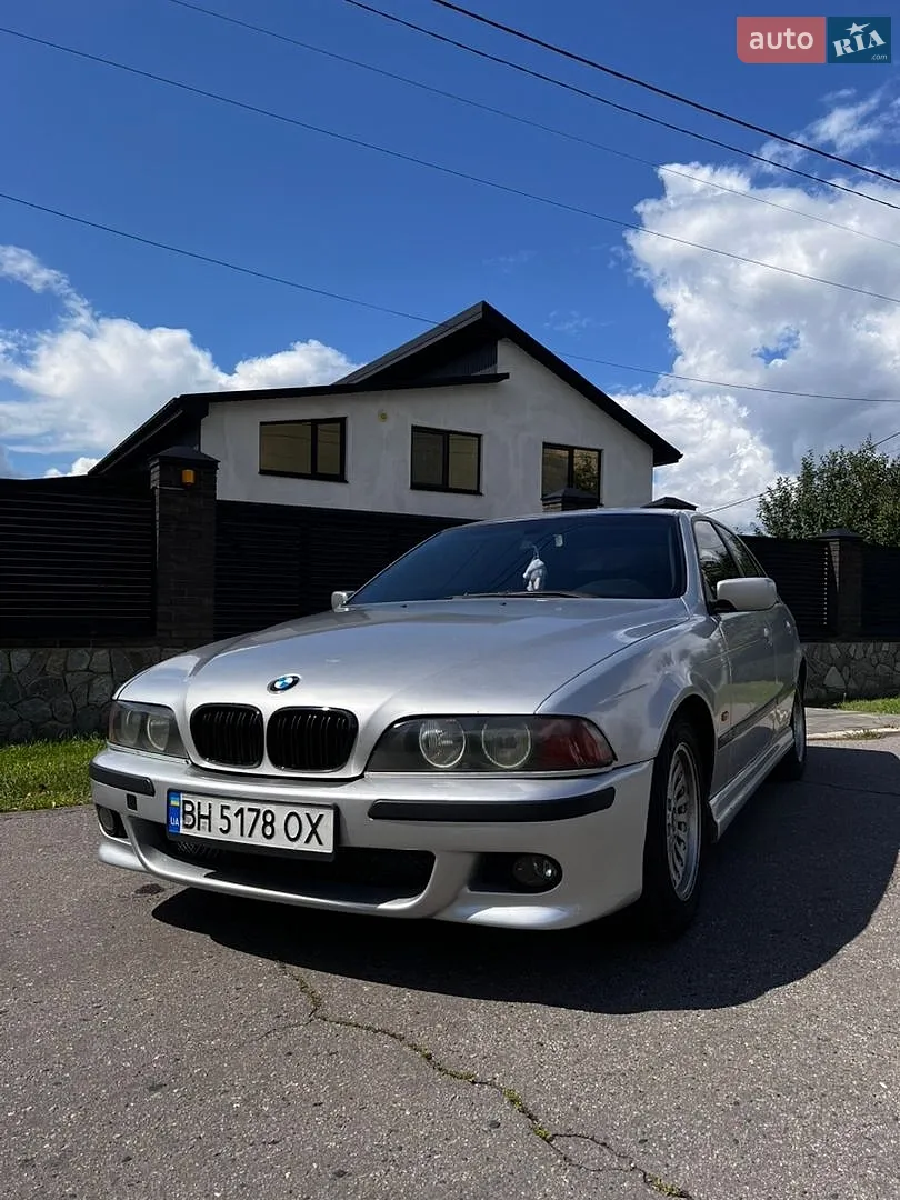 BMW 5 Series, 1999
