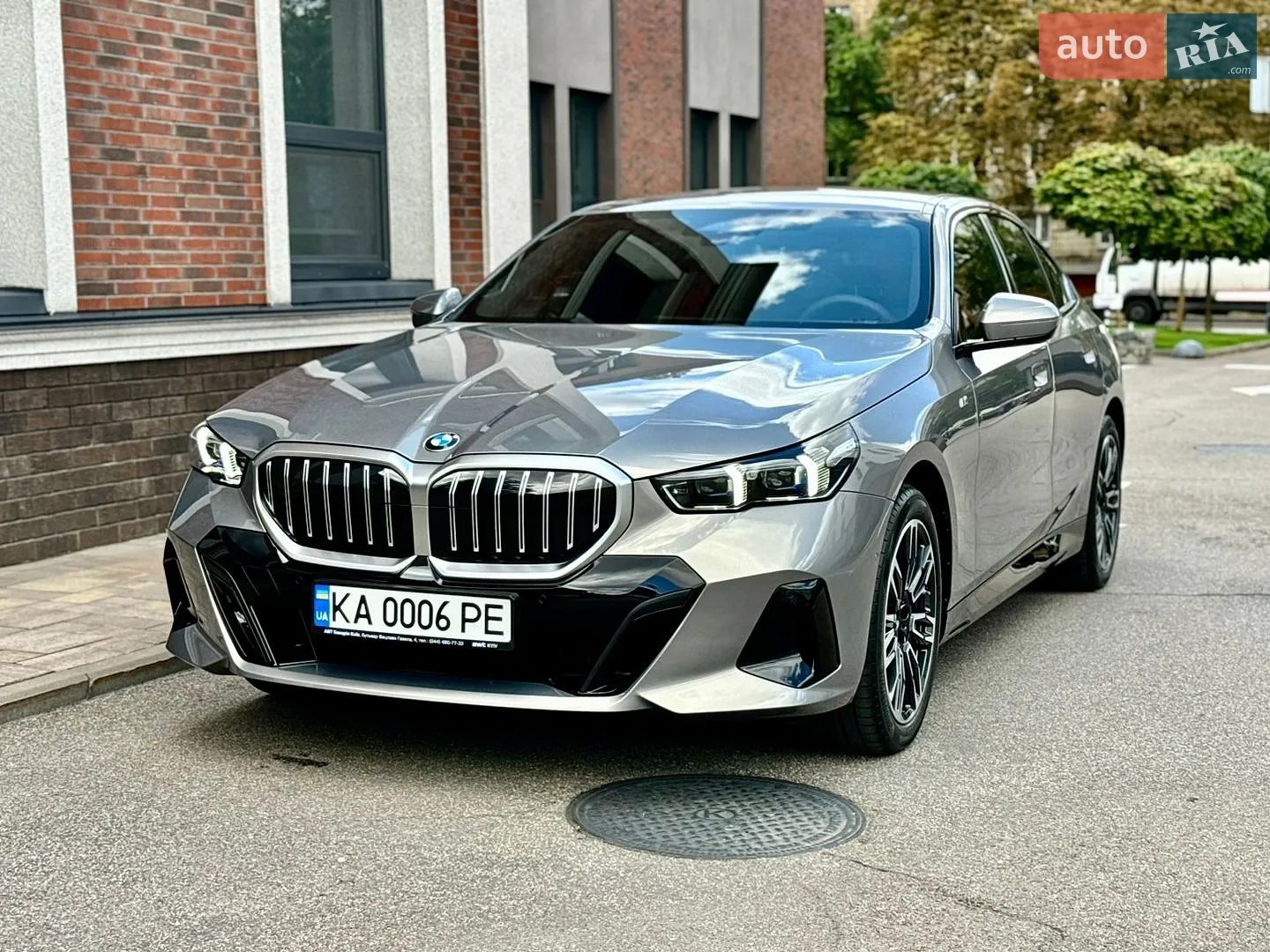 BMW 5 Series, 2025