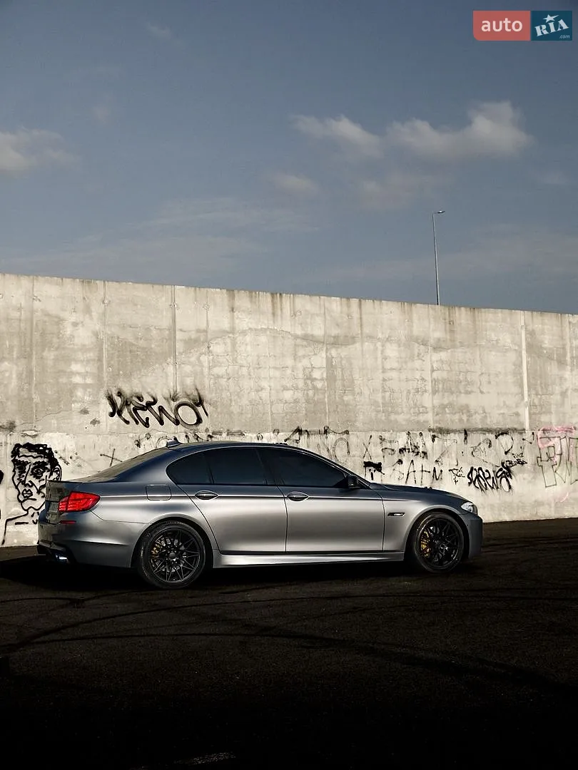 BMW 5 Series, 2012