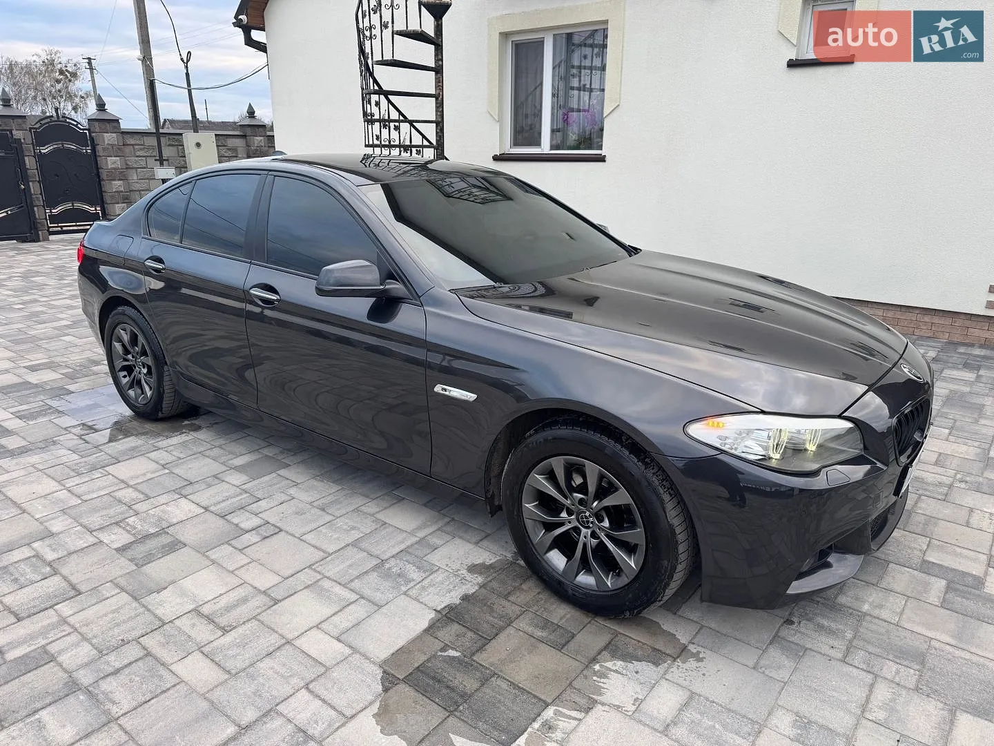 BMW 5 Series, 2012