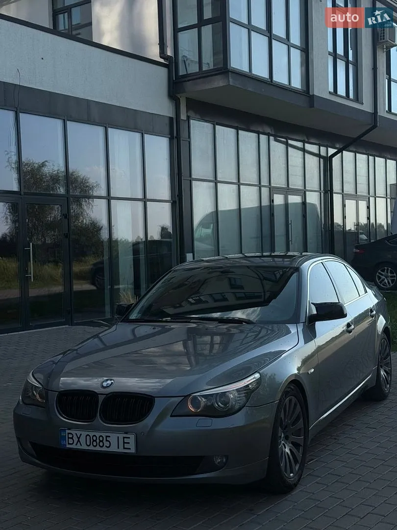 BMW 5 Series, 2009