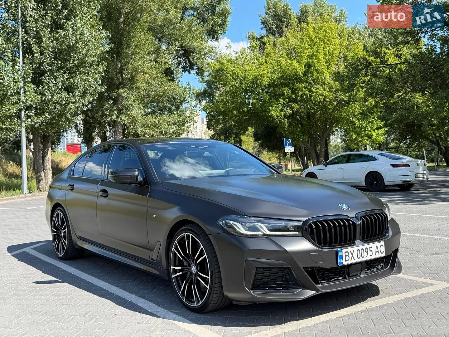 BMW 5 Series, 2018