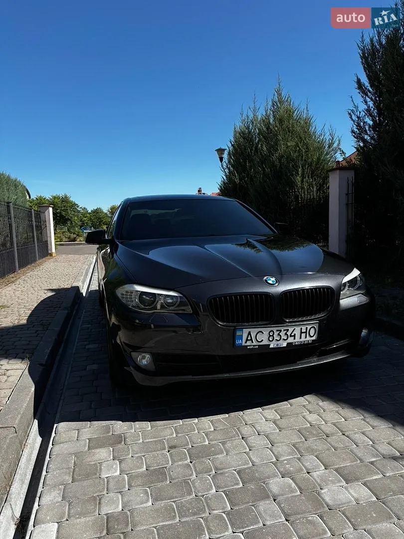 BMW 5 Series, 2011