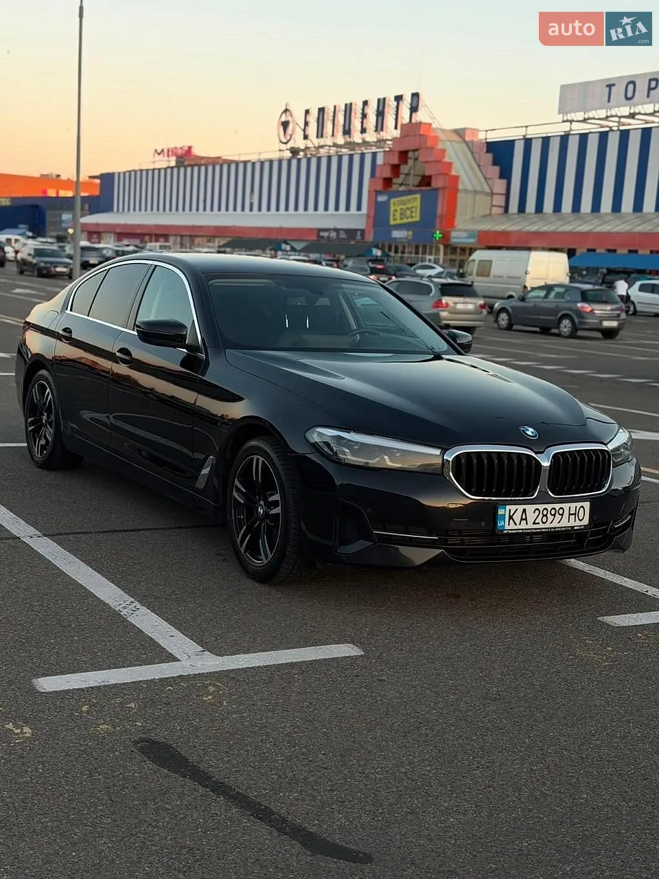 BMW 5 Series, 2022