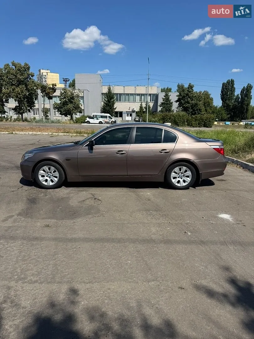 BMW 5 Series, 2005