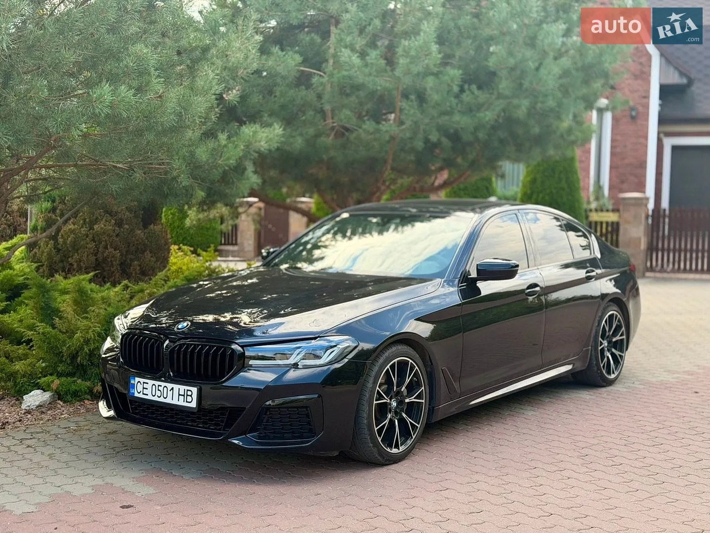 BMW 5 Series, 2019