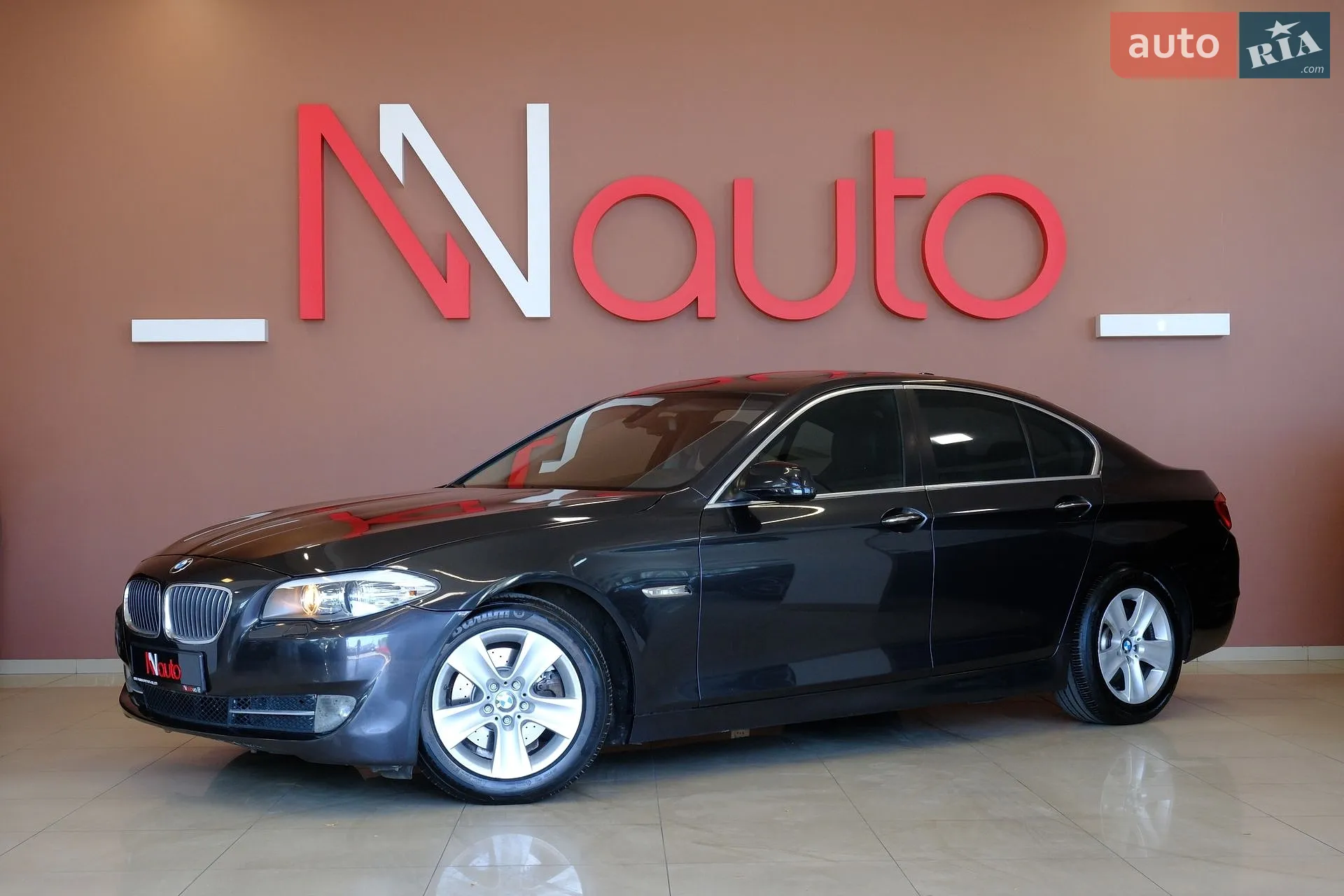 BMW 5 Series, 2011