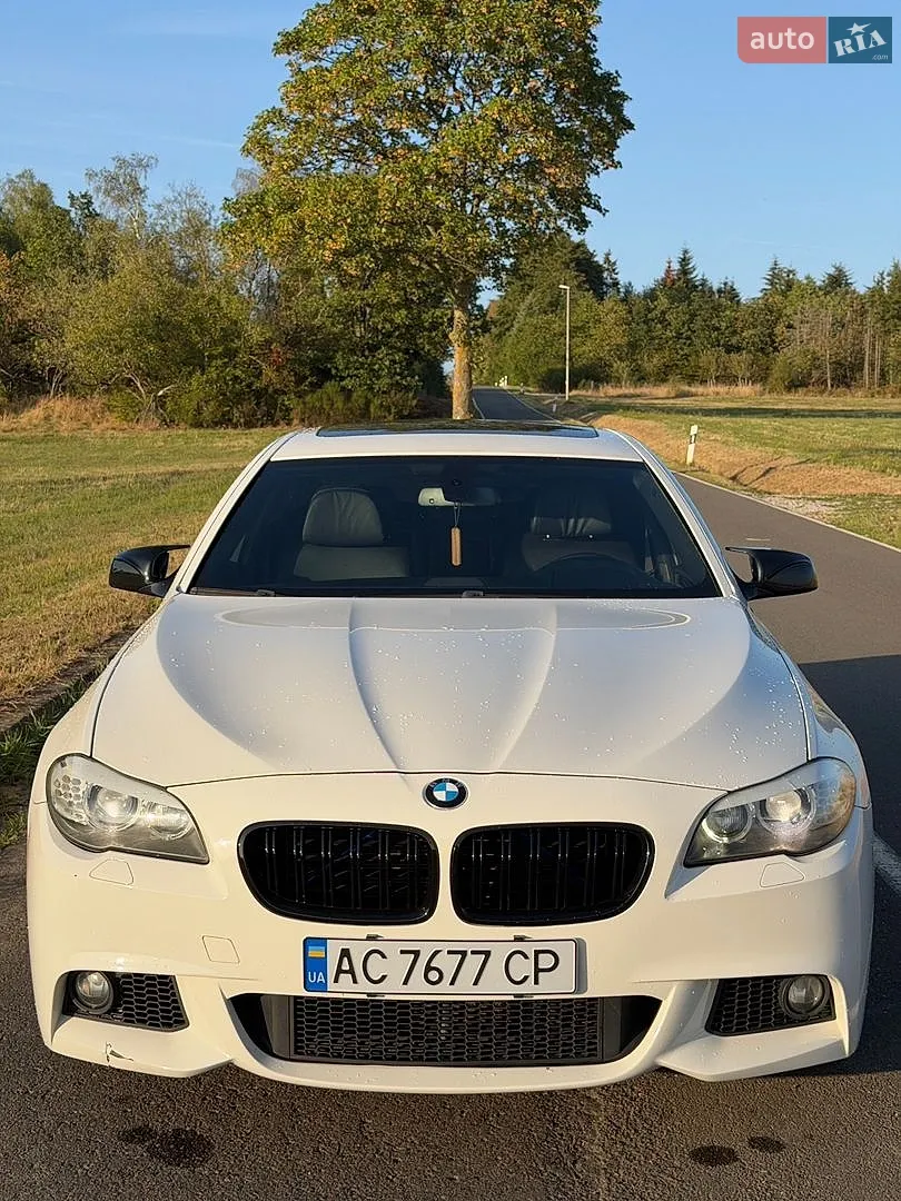 BMW 5 Series, 2011