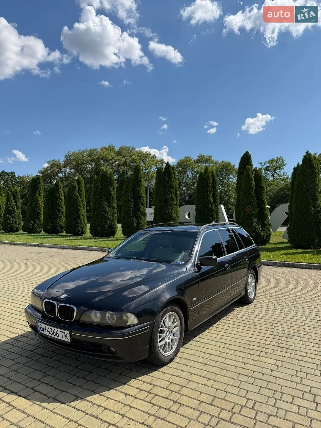 BMW 5 Series, 2002