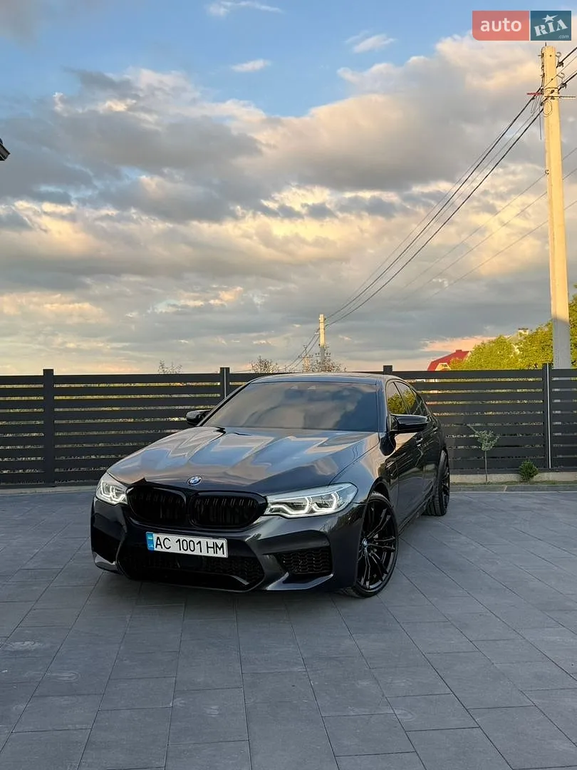 BMW 5 Series, 2019