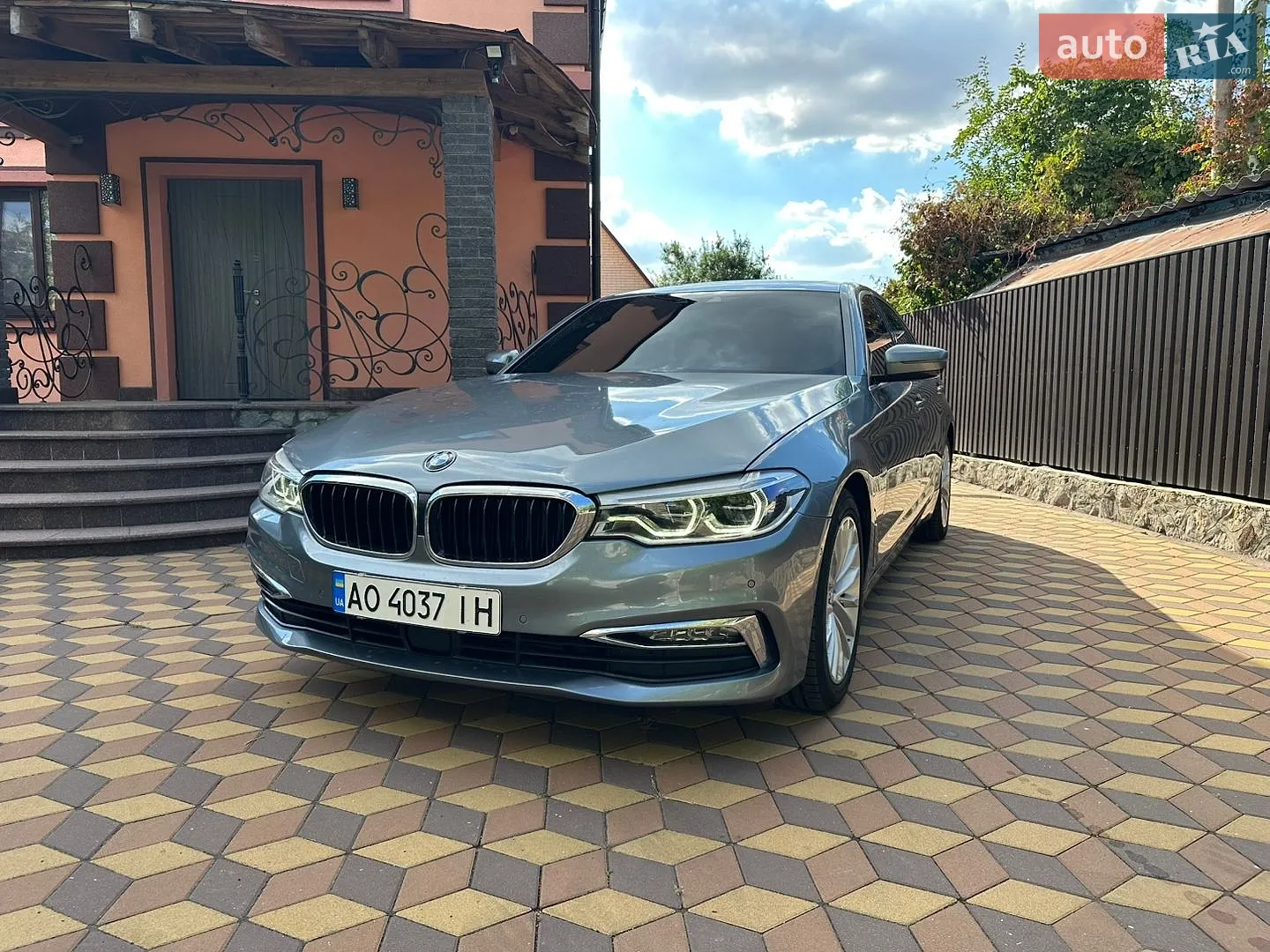 BMW 5 Series, 2018