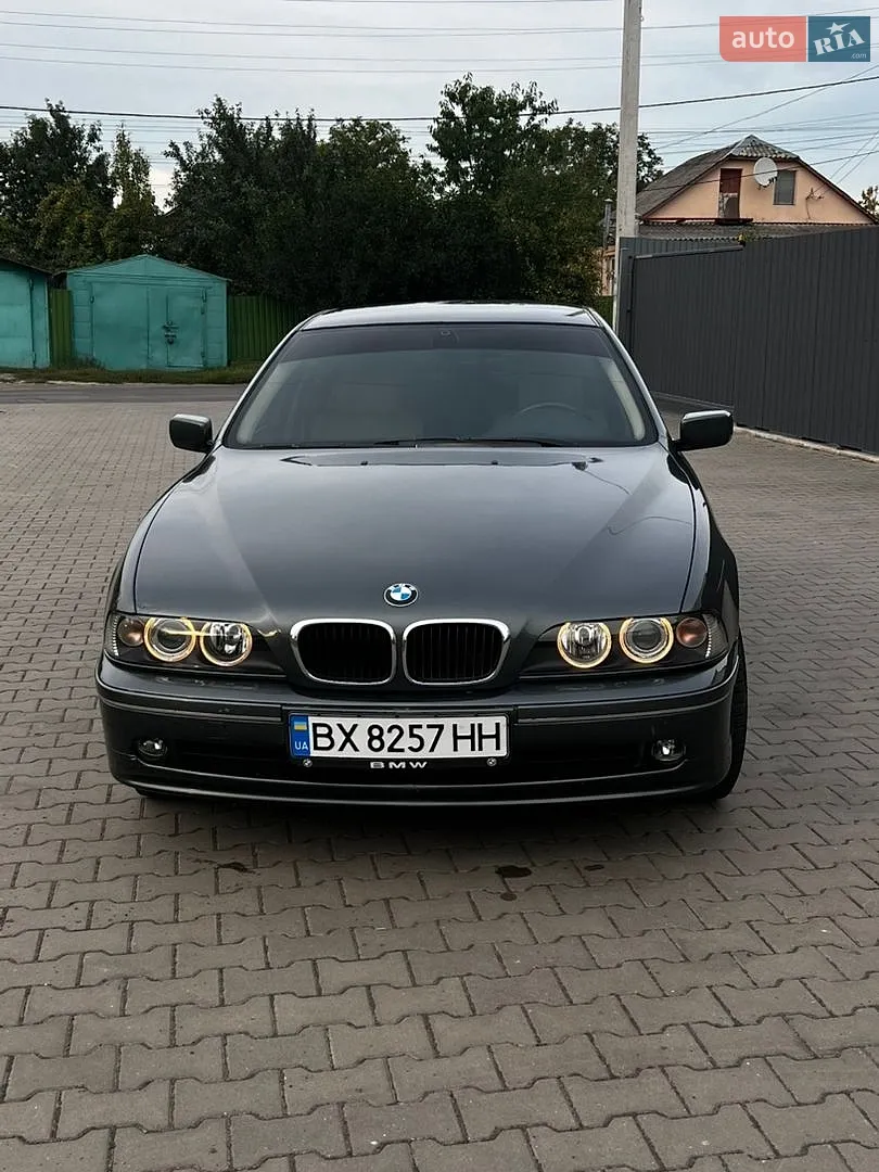 BMW 5 Series, 2002