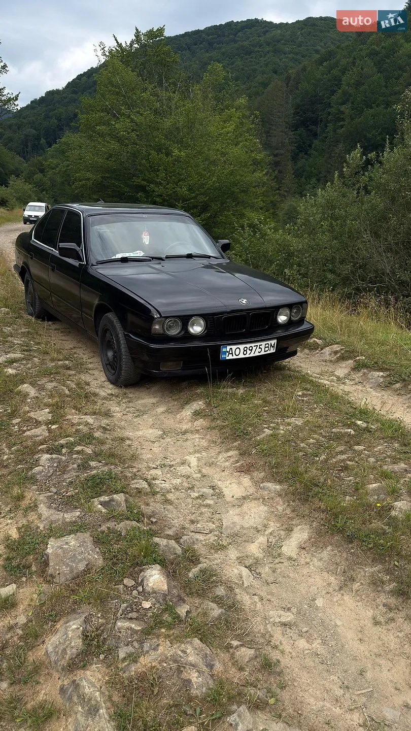 BMW 5 Series, 1990