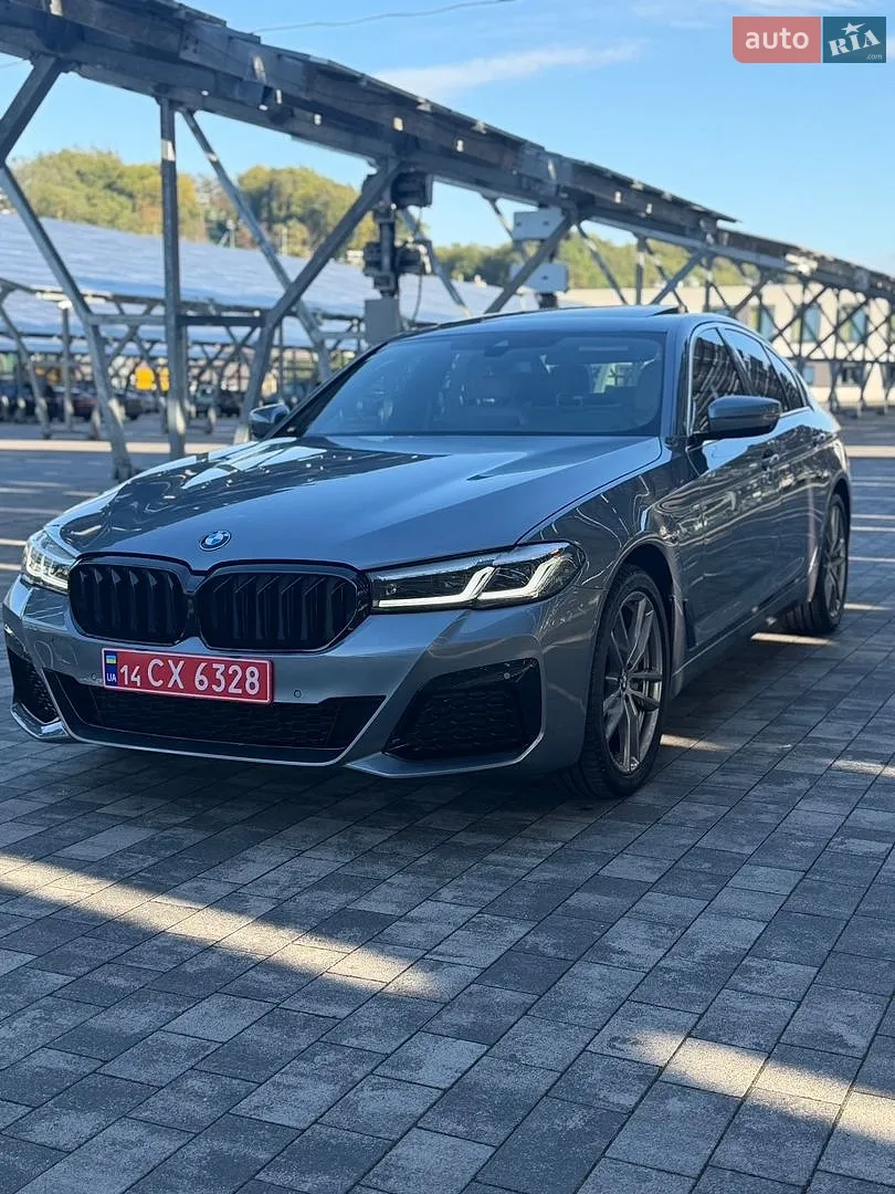 BMW 5 Series, 2021
