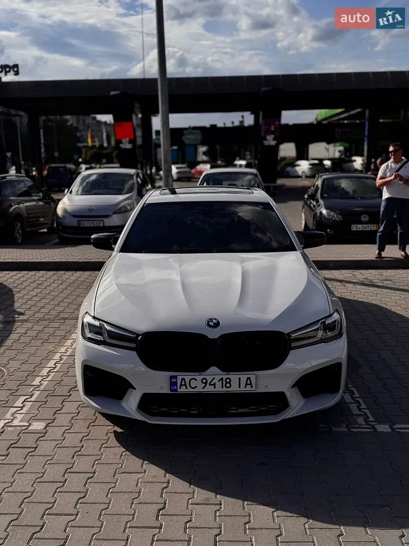 BMW 5 Series, 2019