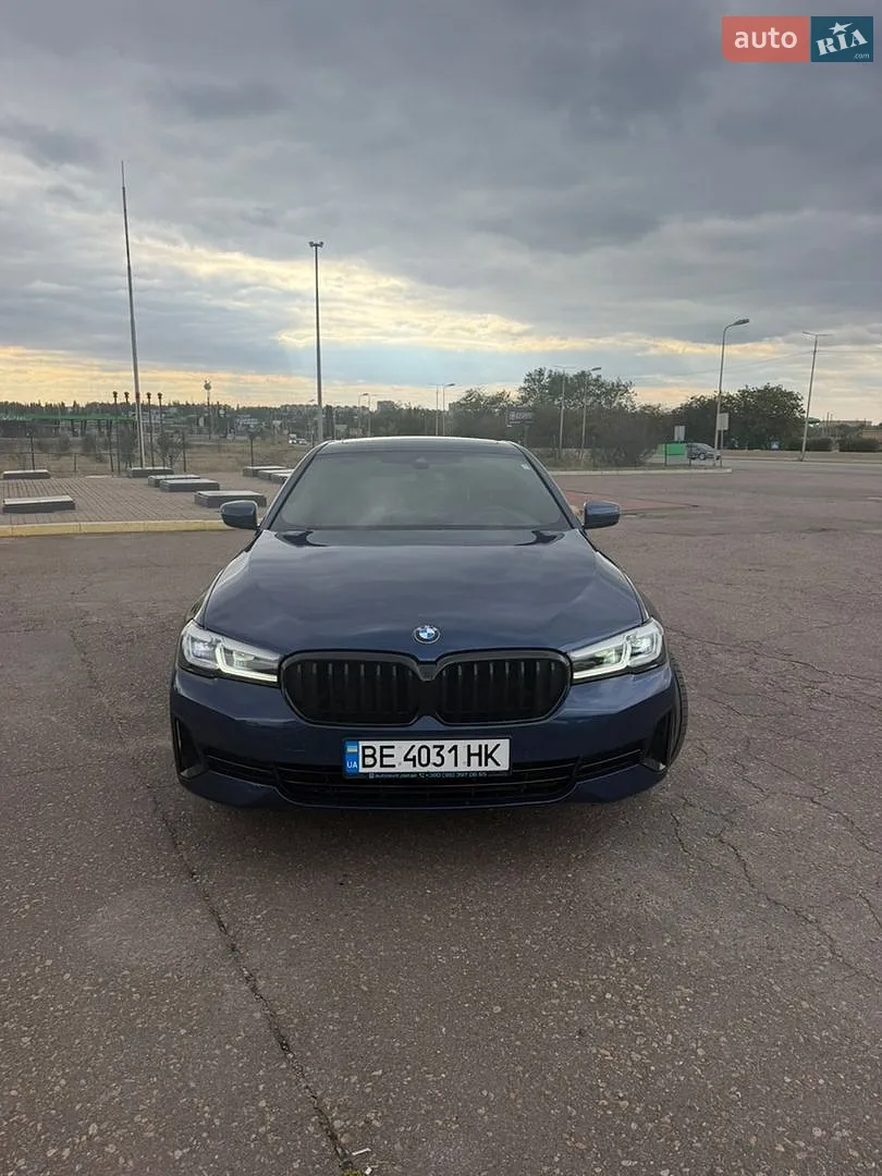 BMW 5 Series, 2023