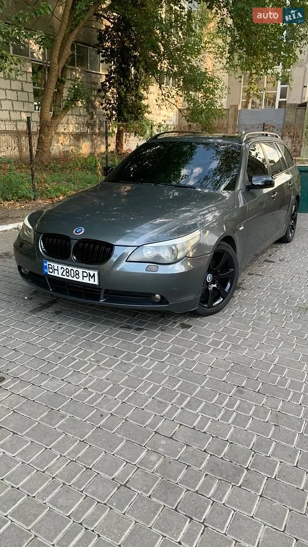 BMW 5 Series, 2005