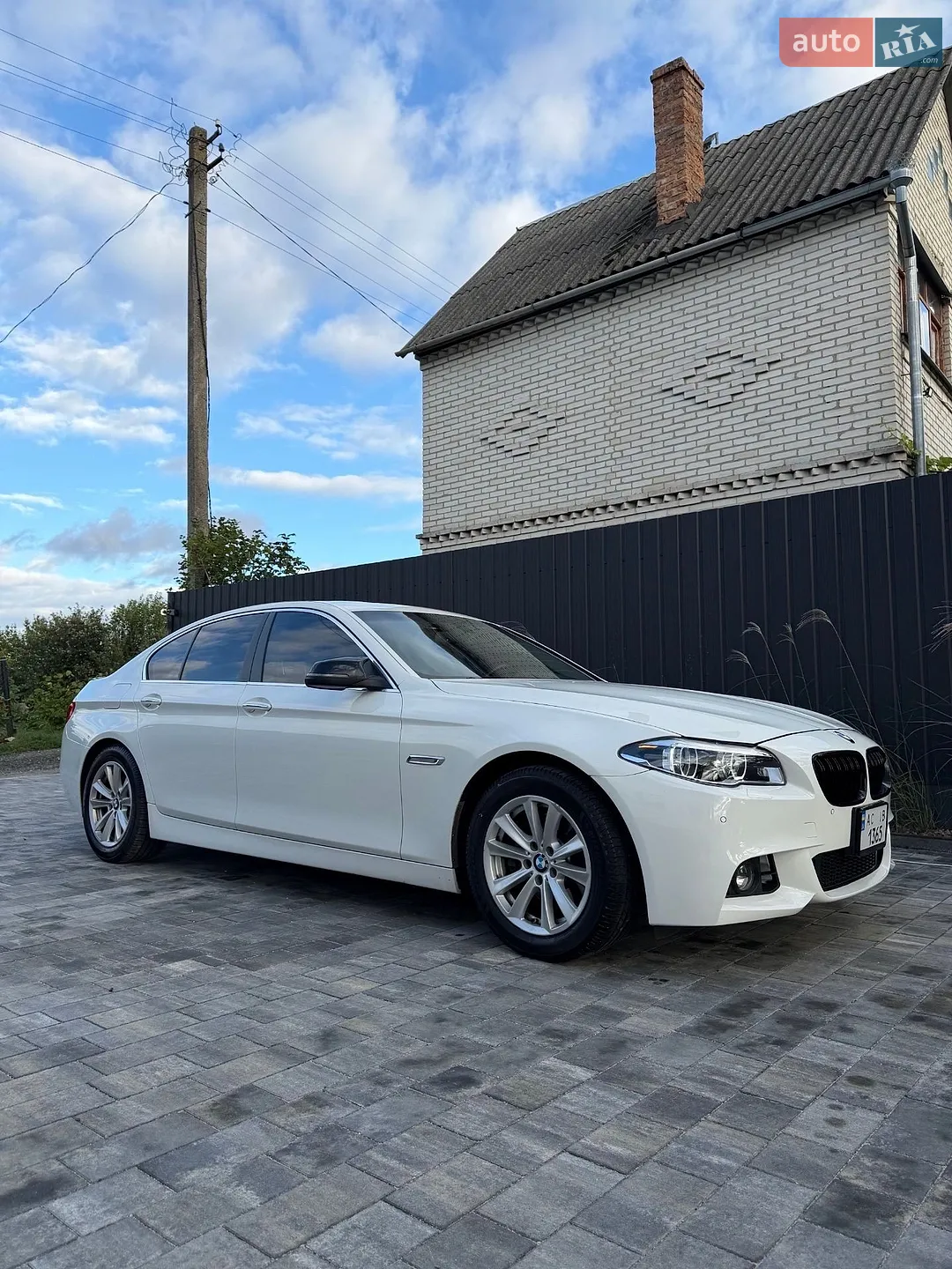 BMW 5 Series, 2015