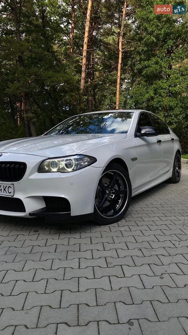 BMW 5 Series, 2015