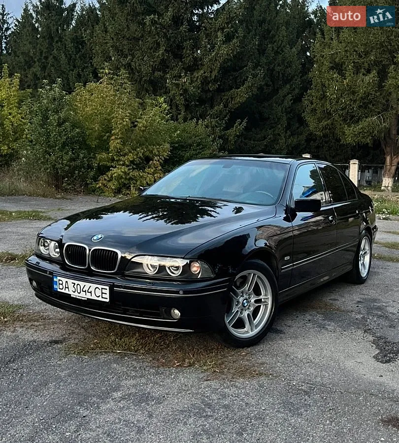 BMW 5 Series, 2001
