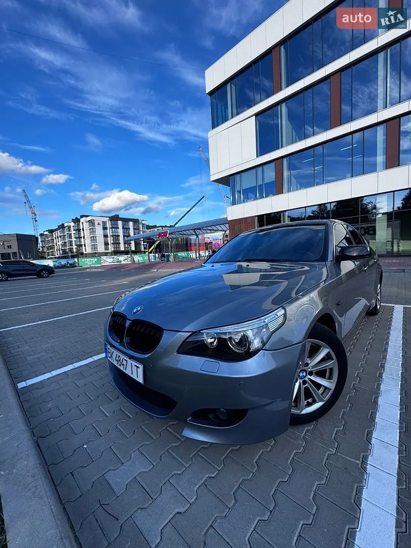 BMW 5 Series, 2004