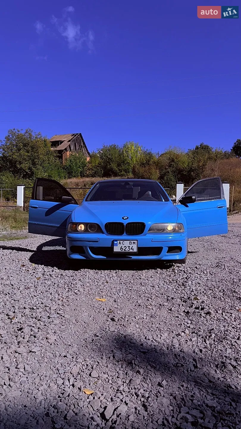 BMW 5 Series, 2000