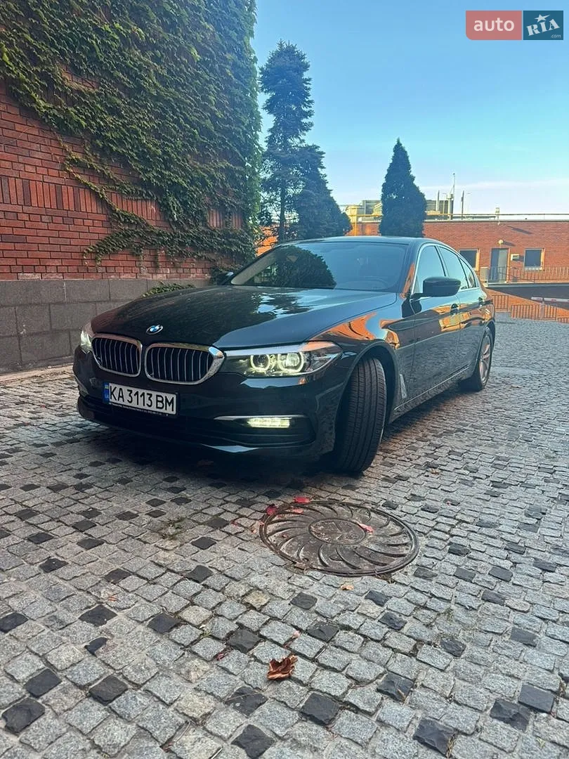 BMW 5 Series, 2019