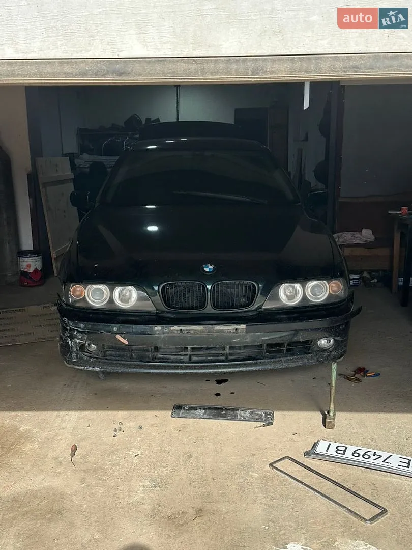 BMW 5 Series, 1998