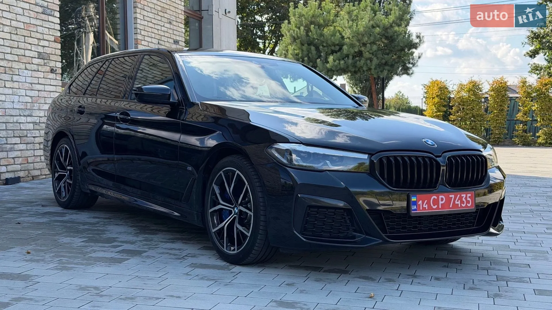 BMW 5 Series, 2022