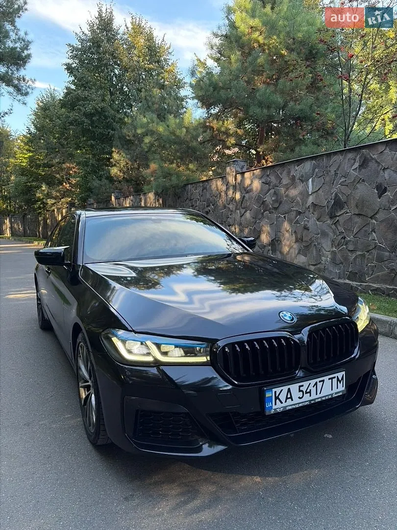 BMW 5 Series, 2022