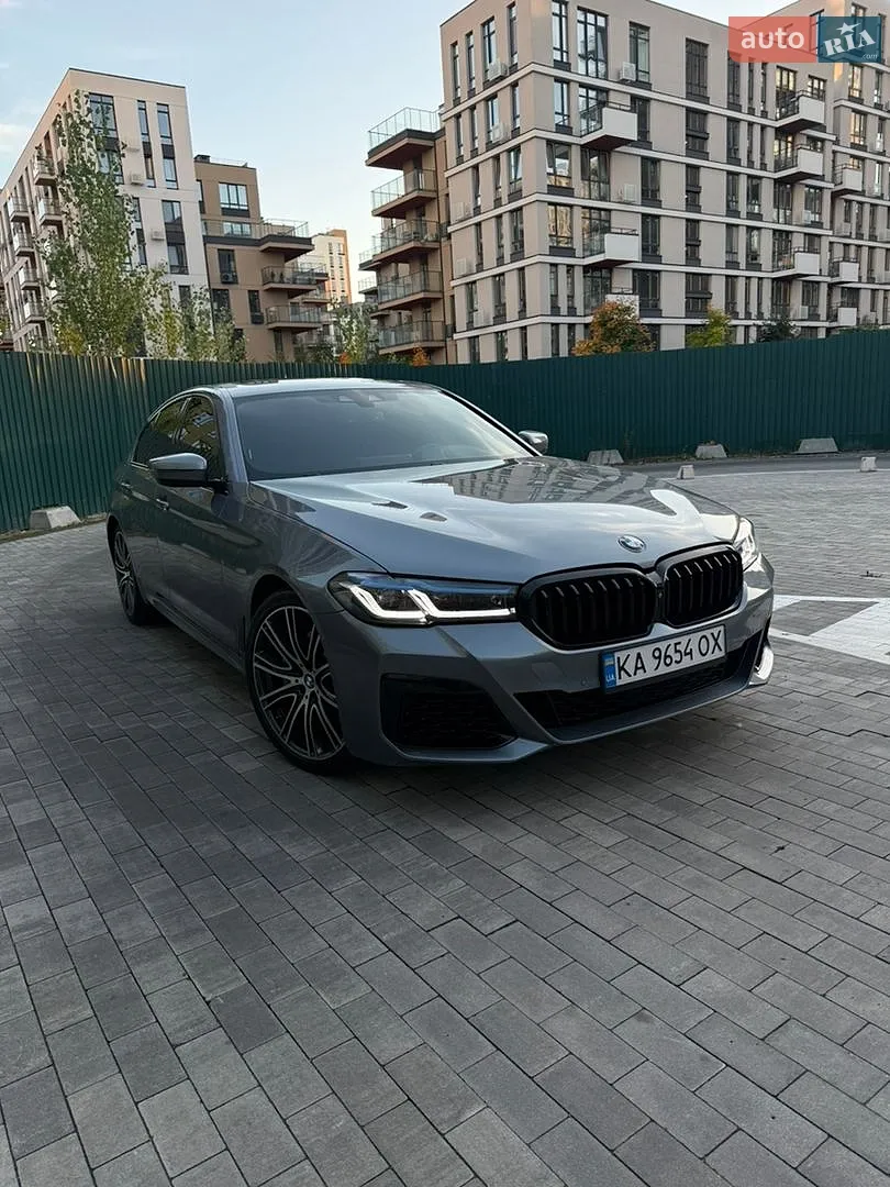 BMW 5 Series, 2019
