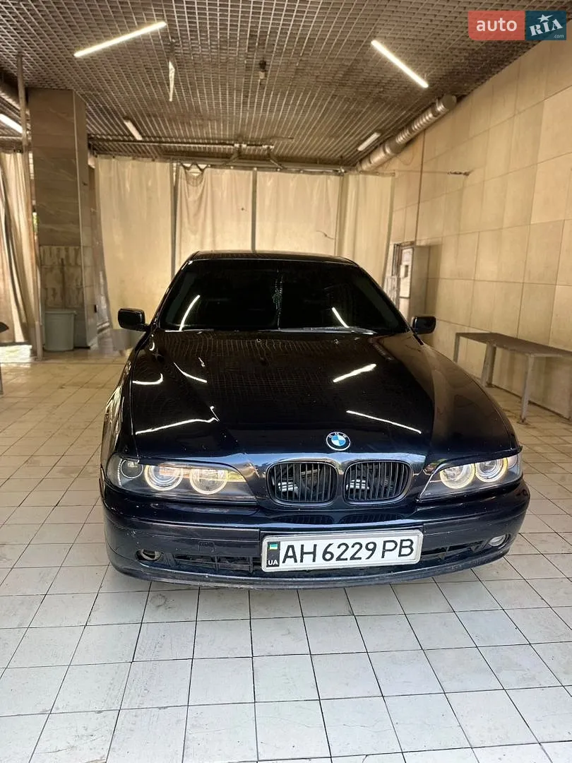 BMW 5 Series, 1998
