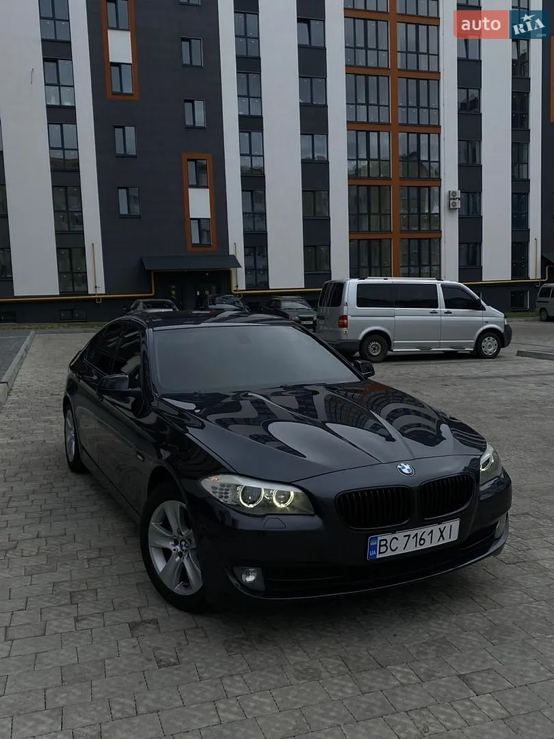 BMW 5 Series, 2011