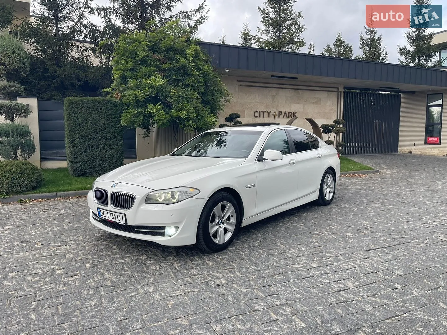 BMW 5 Series, 2013