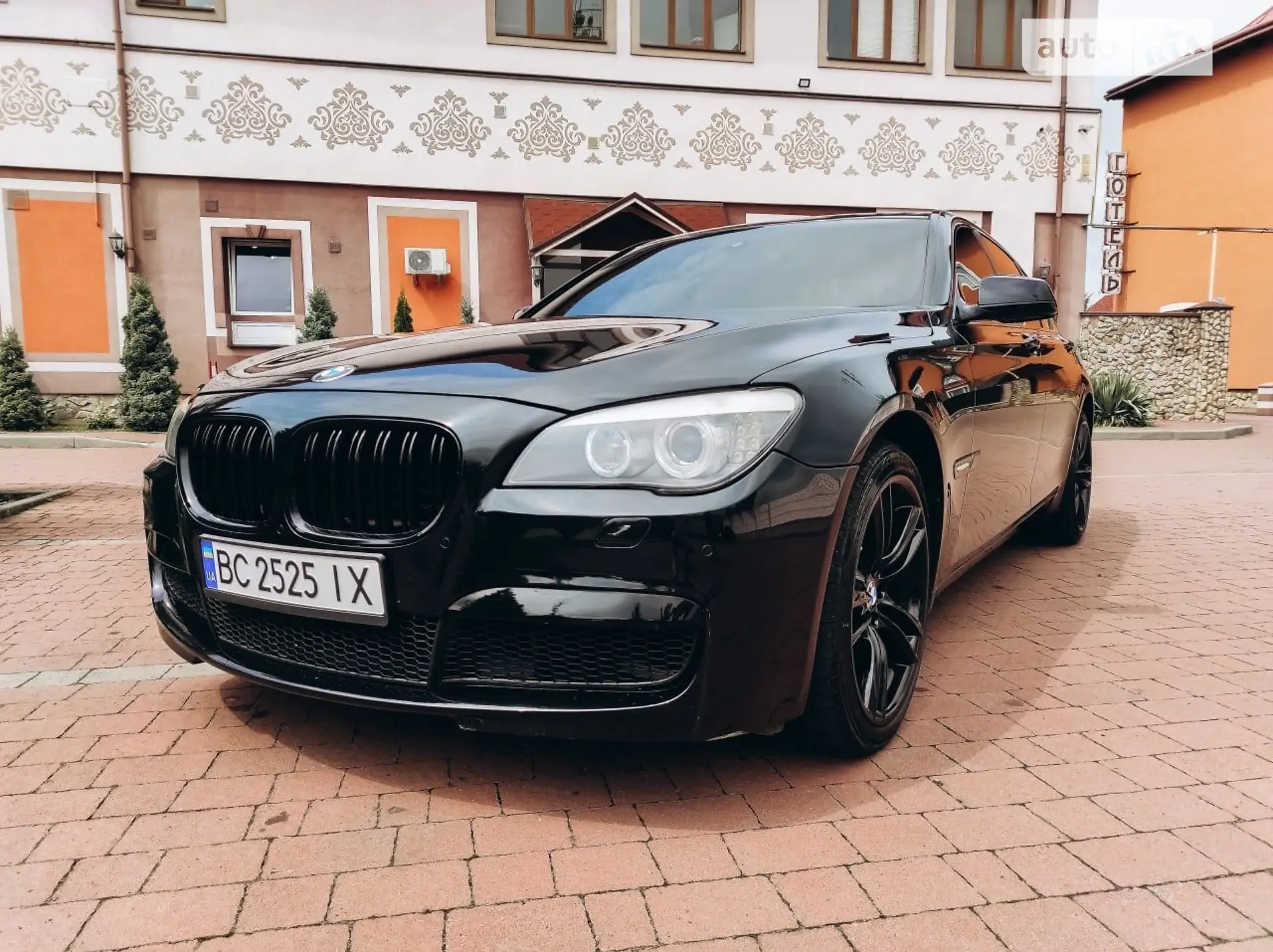 BMW 7 Series, 2010
