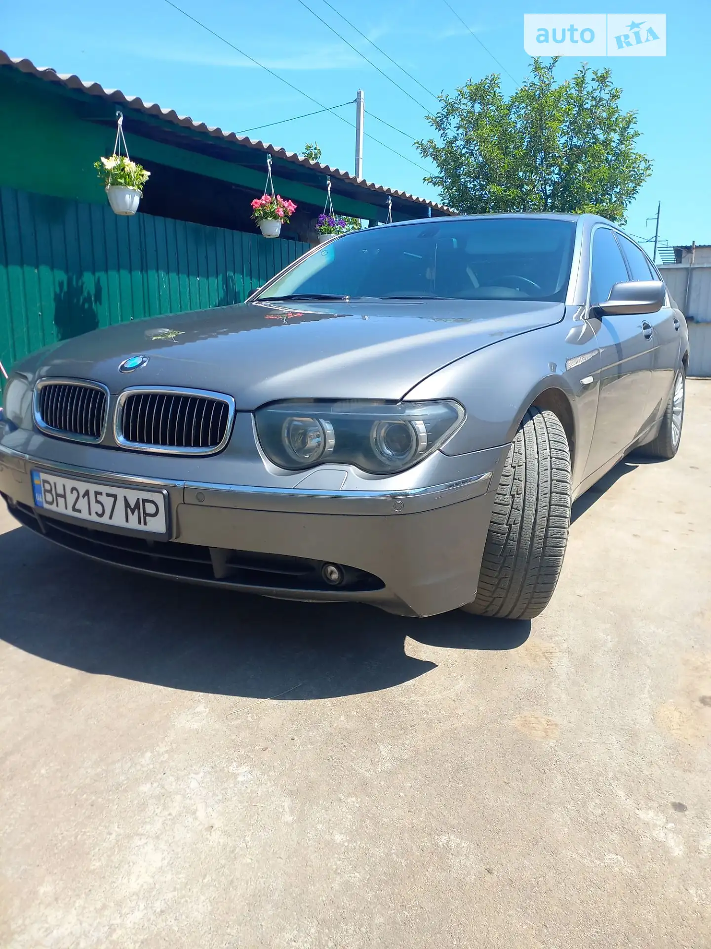 BMW 7 Series, 2002