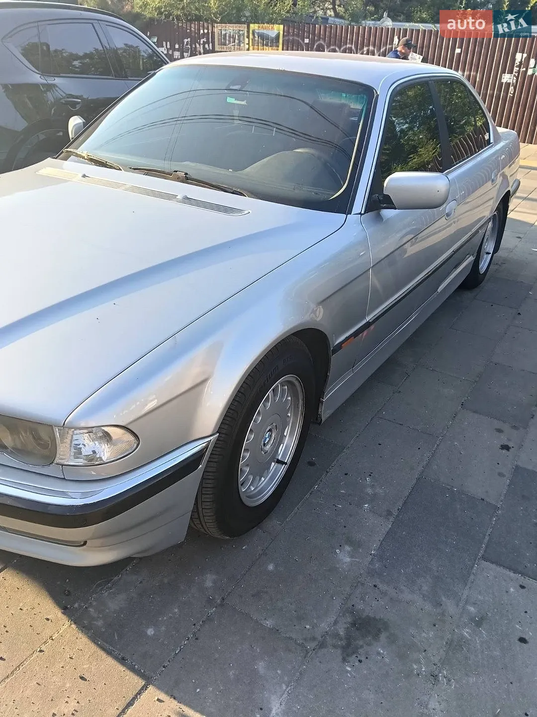 BMW 7 Series, 2001