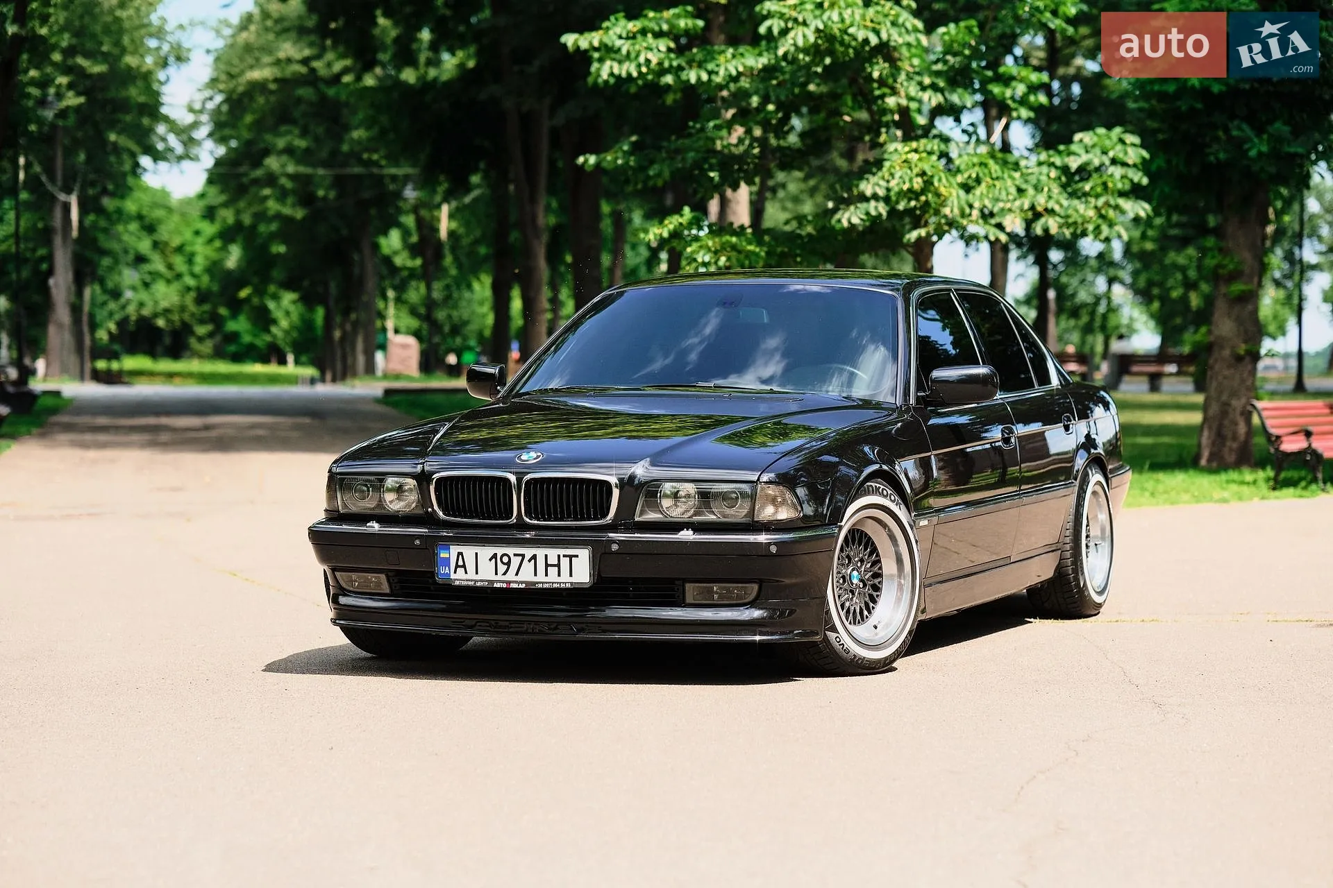 BMW 7 Series, 1997