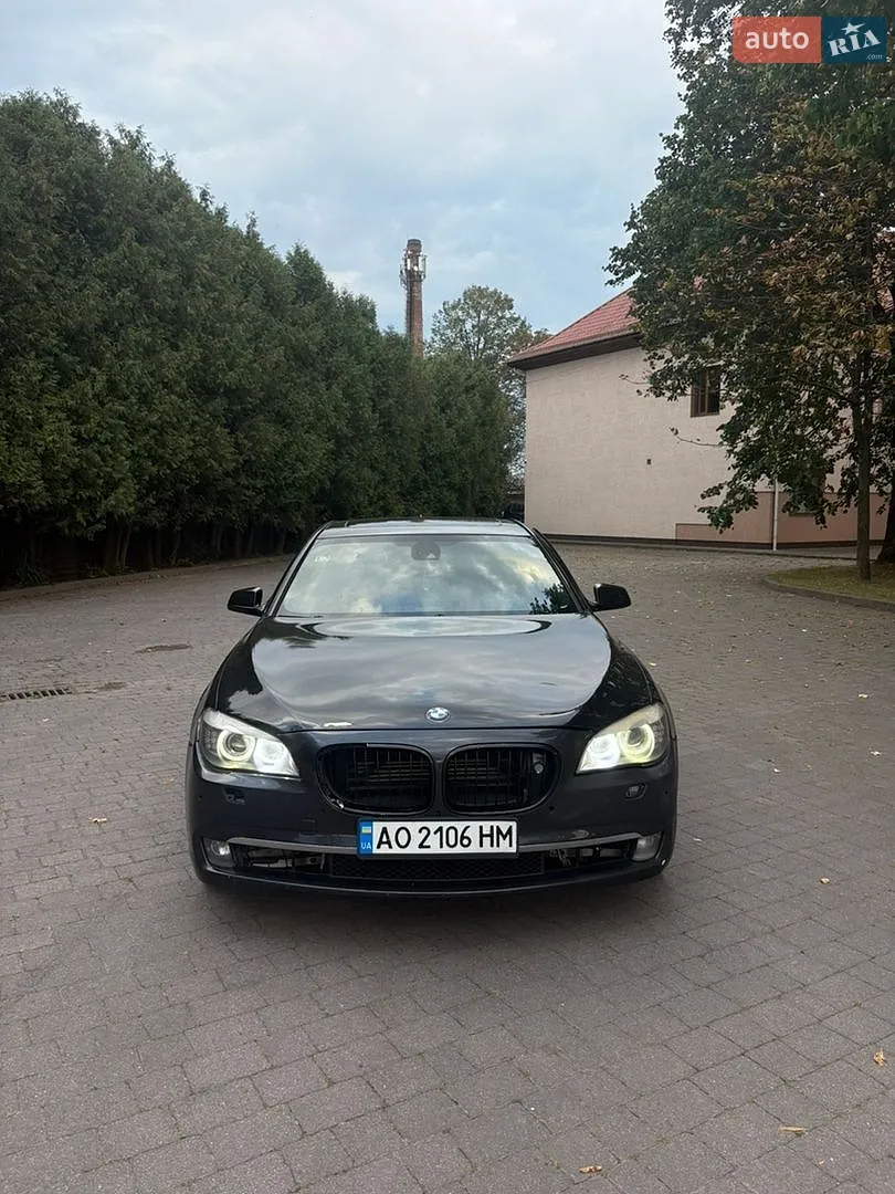 BMW 7 Series, 2010