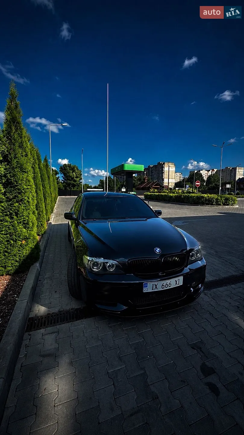 BMW 7 Series, 2001
