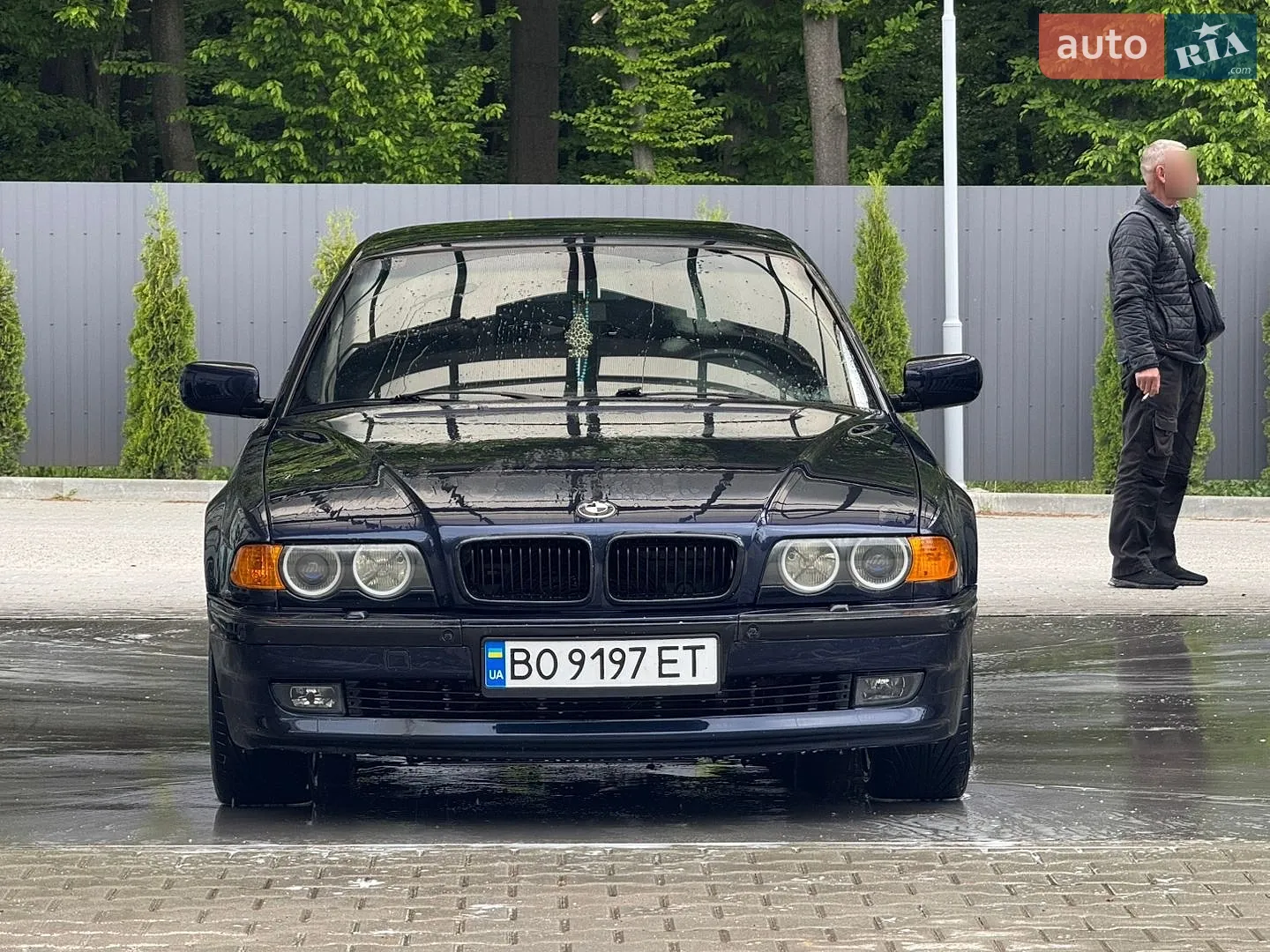 BMW 7 Series, 2001