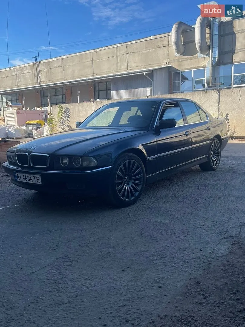 BMW 7 Series, 1995