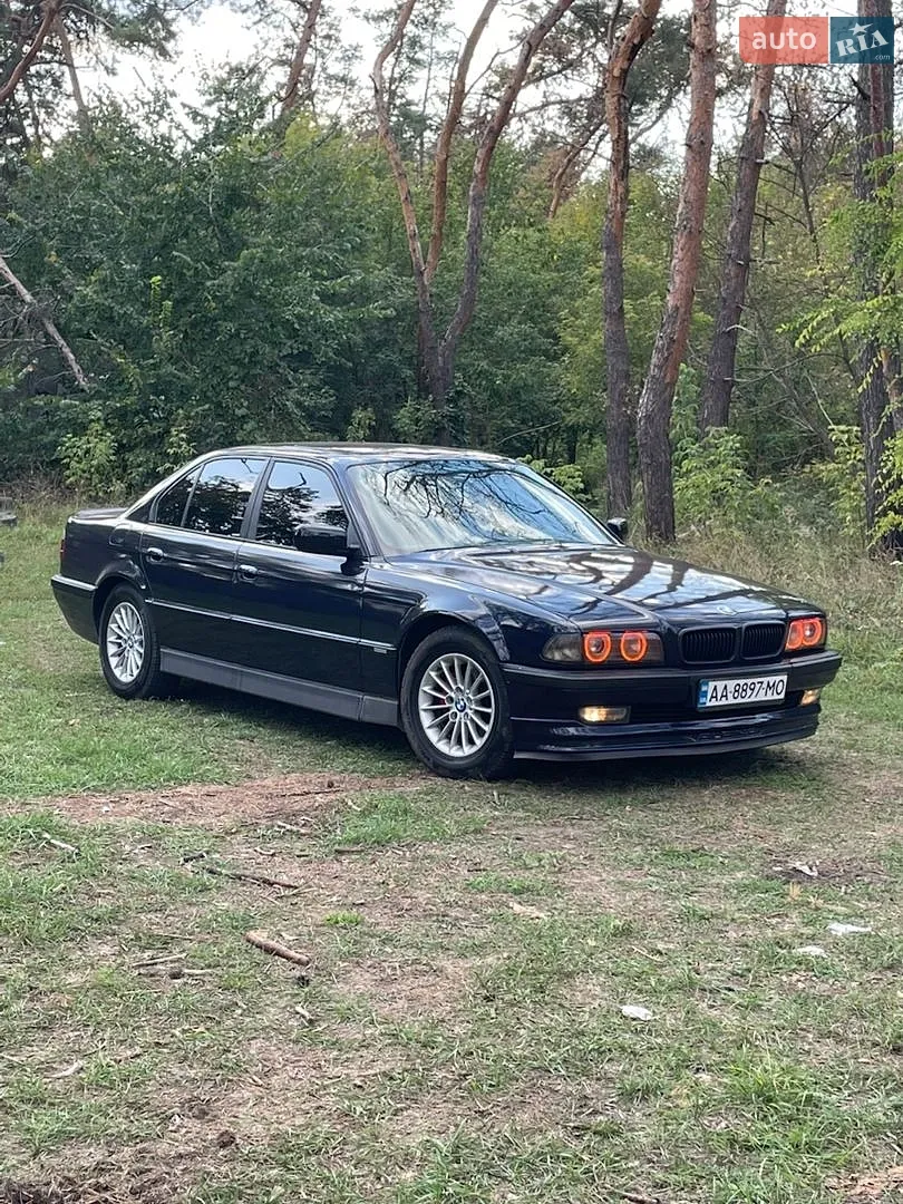 BMW 7 Series, 1995