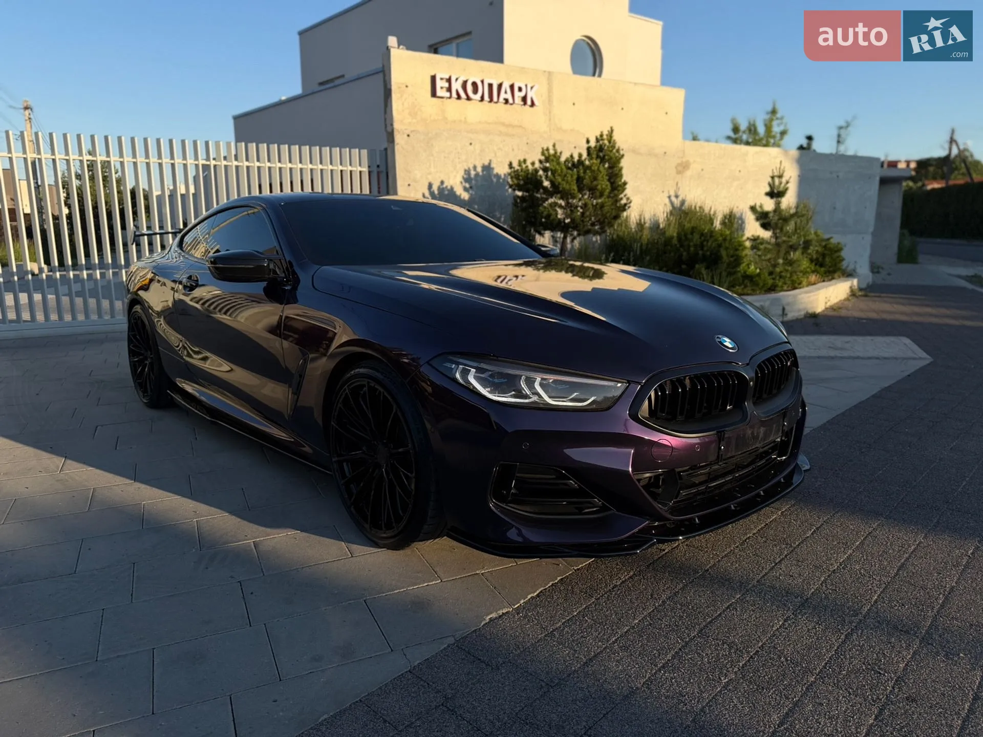 BMW 8 Series, 2022