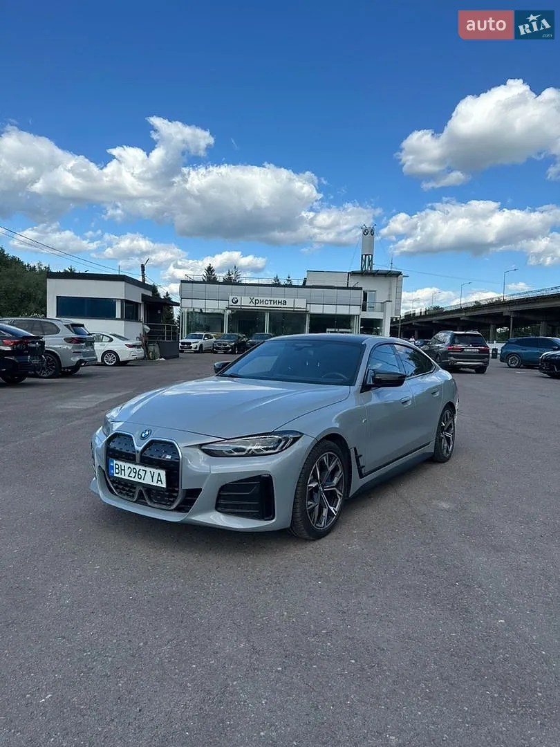 BMW i4, 2022